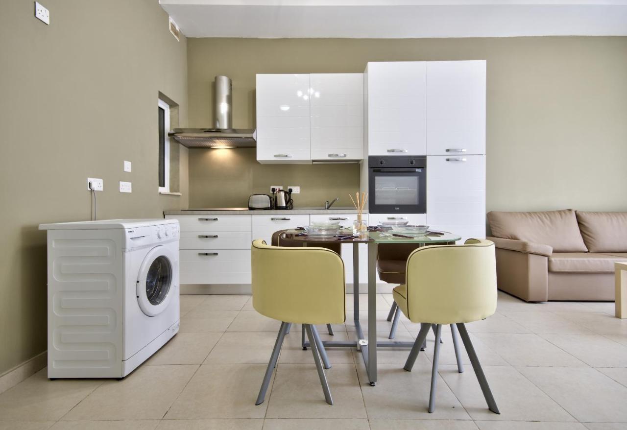 Apartman Azure Haven - And Penthouse By Shortletsmalta Gżira