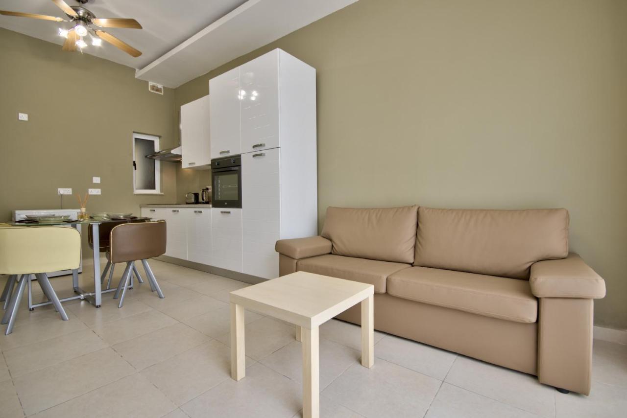 Apartman Azure Haven - And Penthouse By Shortletsmalta Gżira