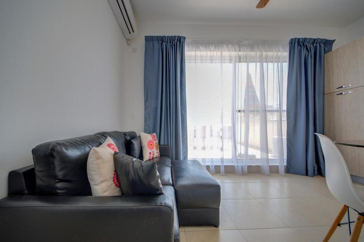 Apartman Azure Haven - And Penthouse By Shortletsmalta Gżira